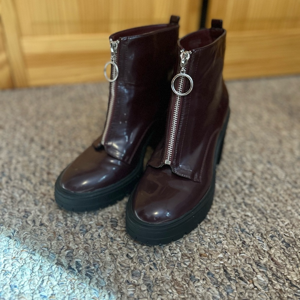 Forever 21 boots. Size 7 fits like an 8